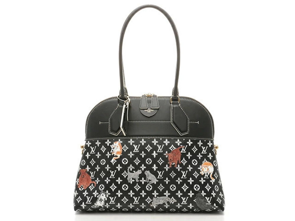 LOUIS VUITTON Bag Shoulder Almasuple Catgram